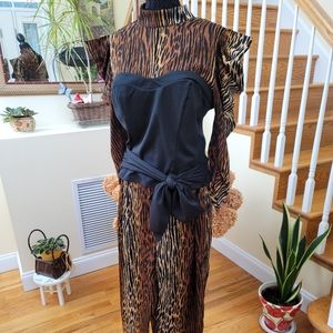 **NEW** Animal Print Matching Top & Pant Set